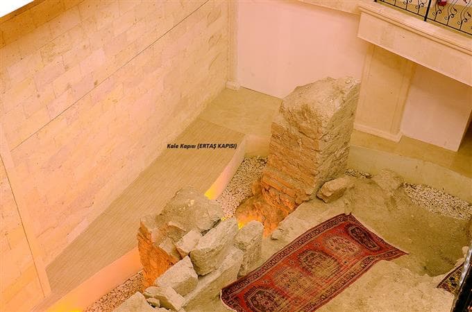 Safa Royal Museum Hotel