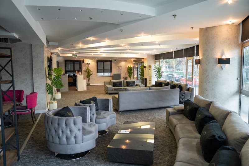 Saffari Otel