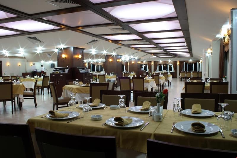 Sarp Hotel