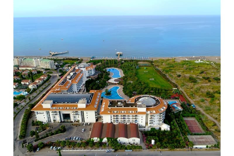 Seaden Sea World Resort Spa
