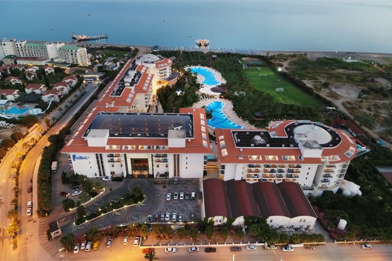 Seaden Sea World Resort Spa