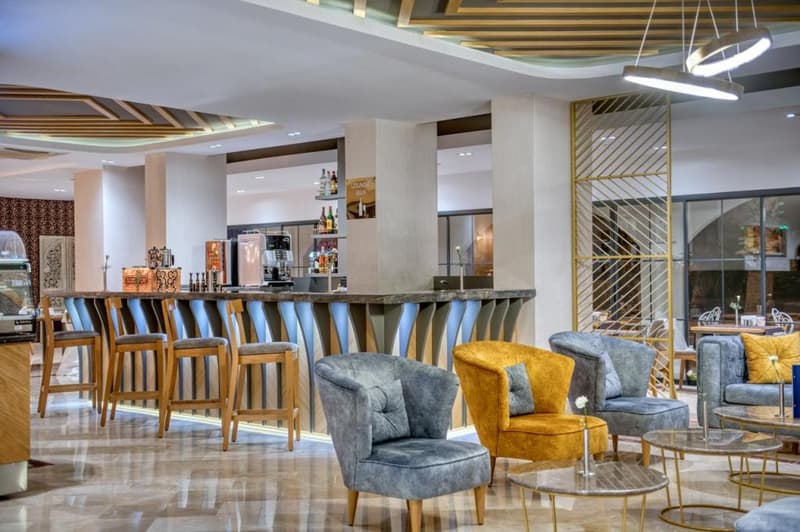 Sealife Lounge Hotel