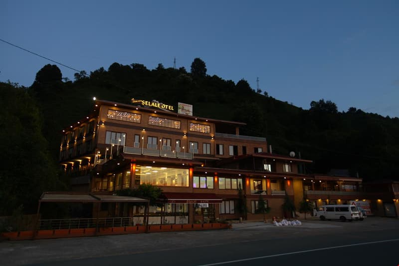 Şelale Otel