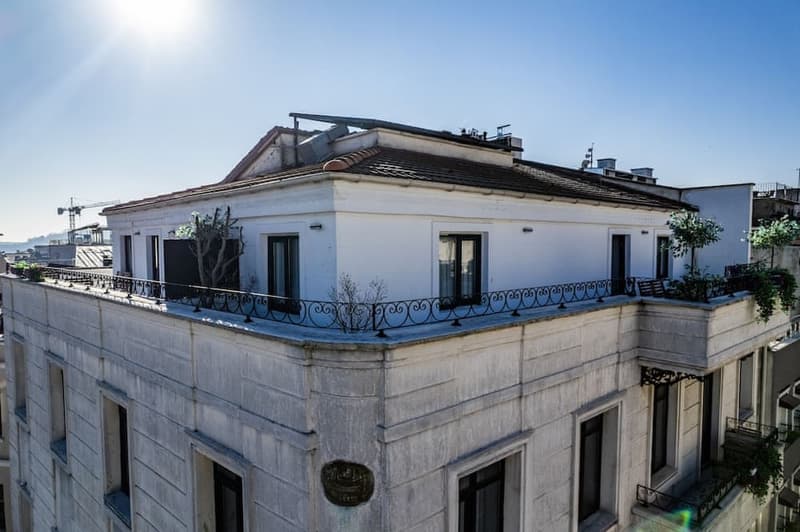Selvese Suites, Serviced Living in Galata
