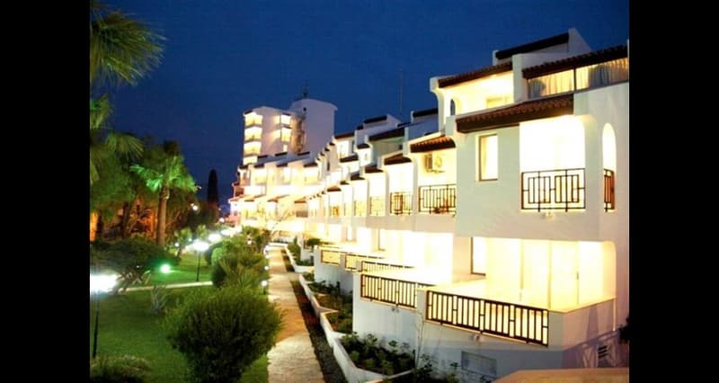 Sentinus Beach Hotel