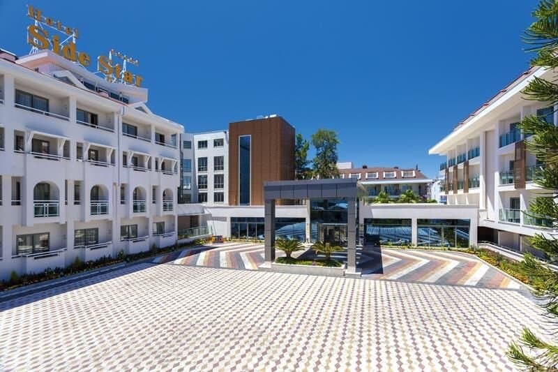 Side Star Beach Hotel