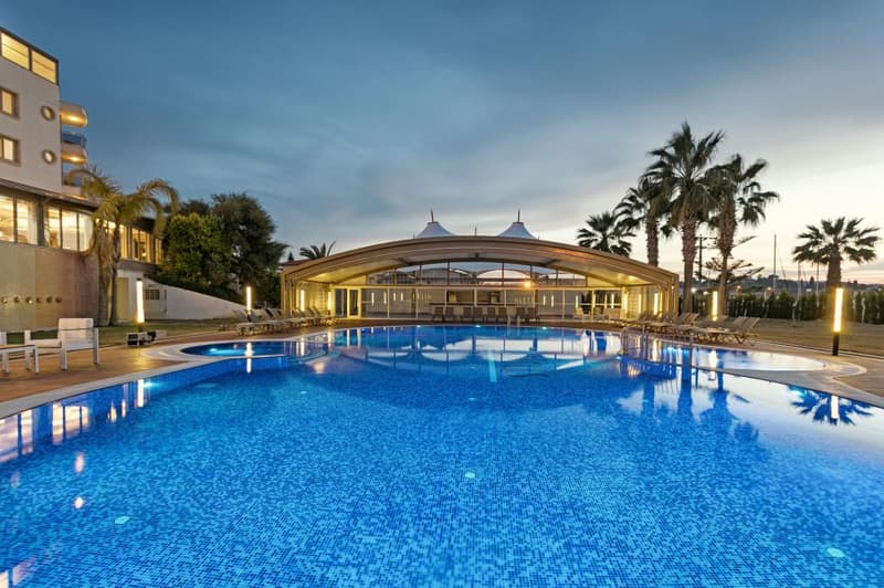 Sisus Marina Hotel
