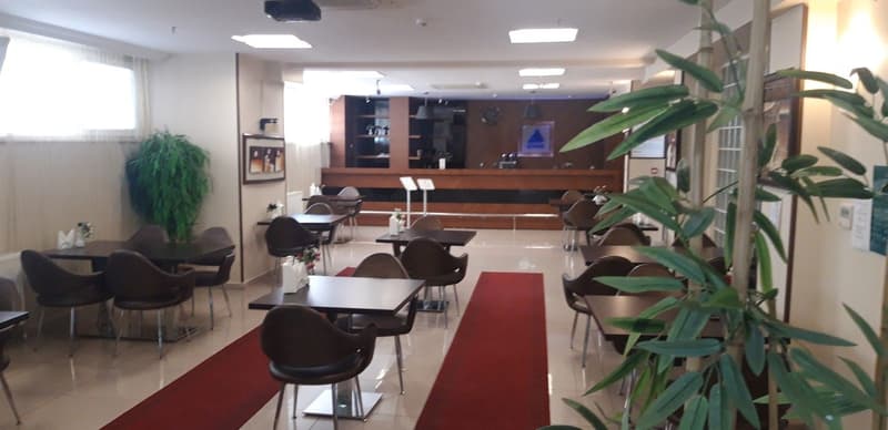 Siyav Hotel