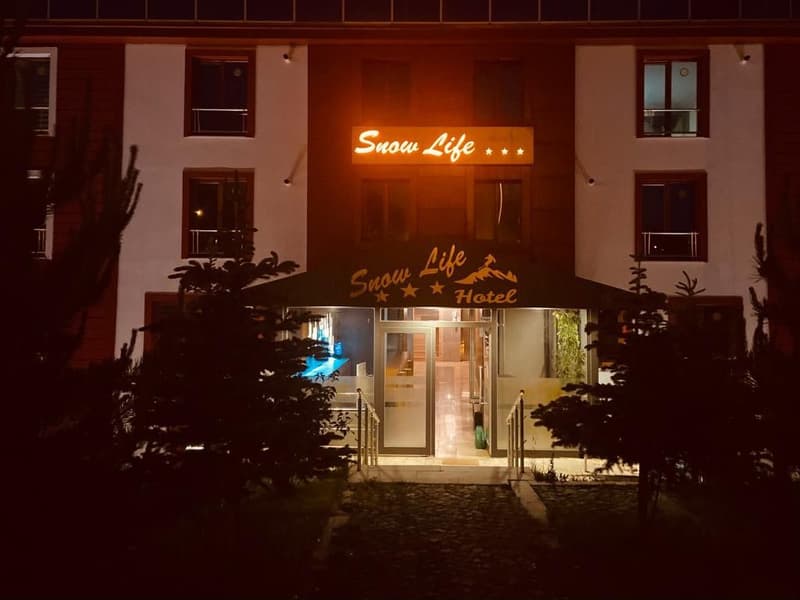 Snow Life Otel
