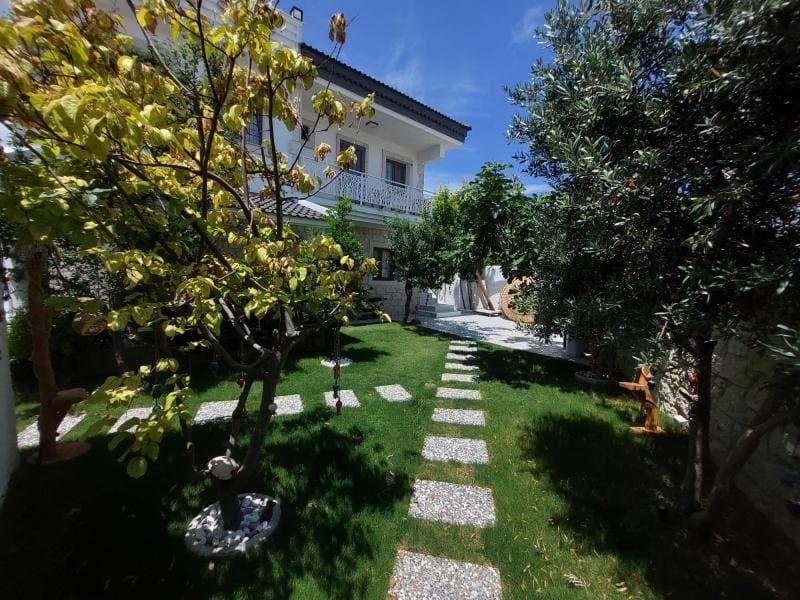 Talles Suite Alaçatı