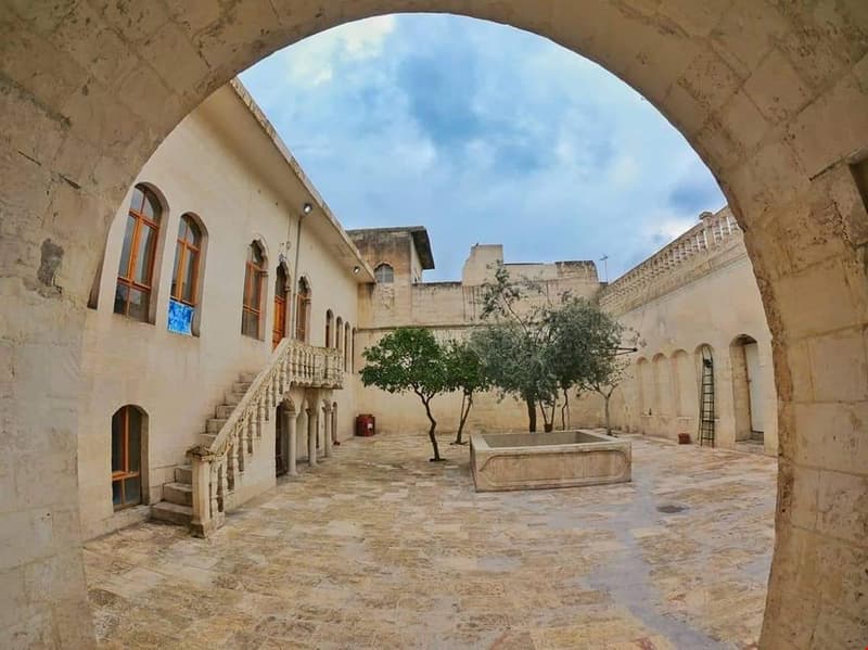 Taşkıran Konağı