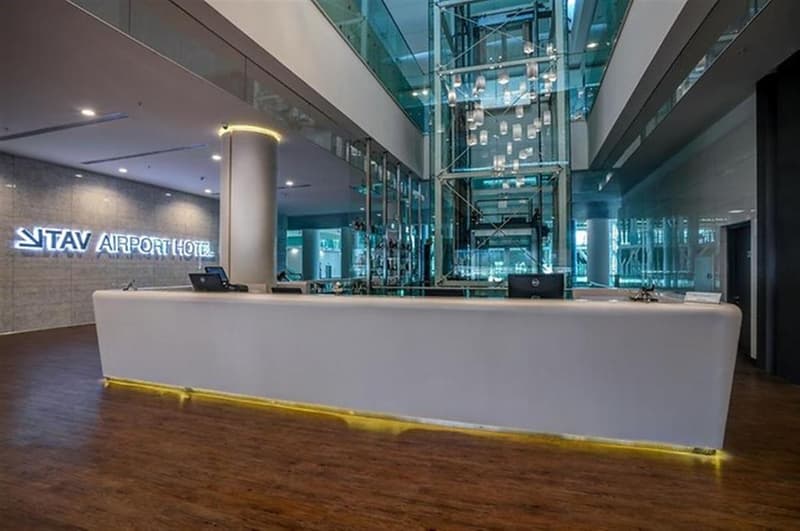 Tav Airport Hotel İzmir