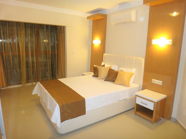 Temple Beach Hotel