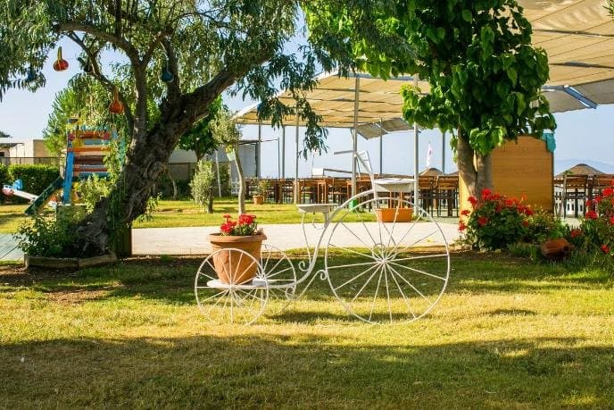Teos Ormancı Tatil Köyü