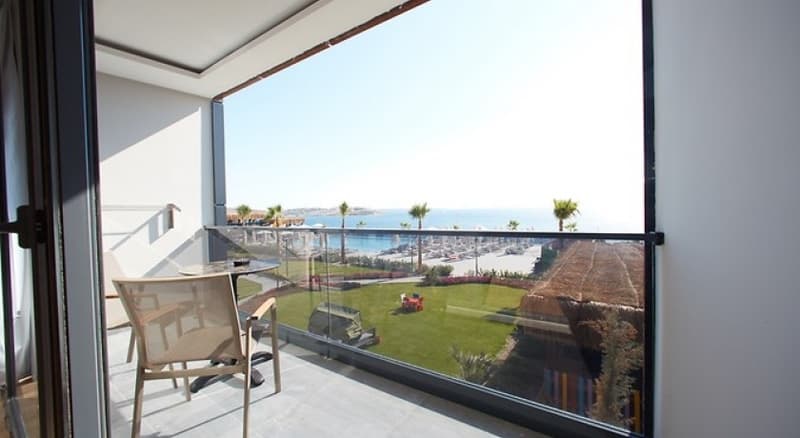 The Nowness Luxury Hotel Spa Çeşme