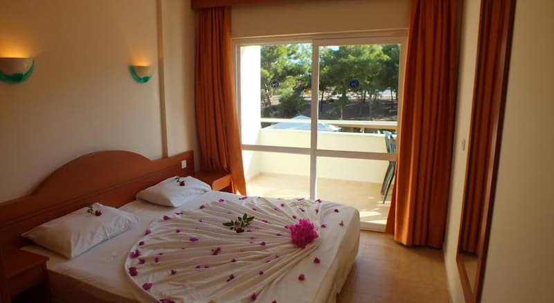 Tuntaş Family Suites Kuşadası