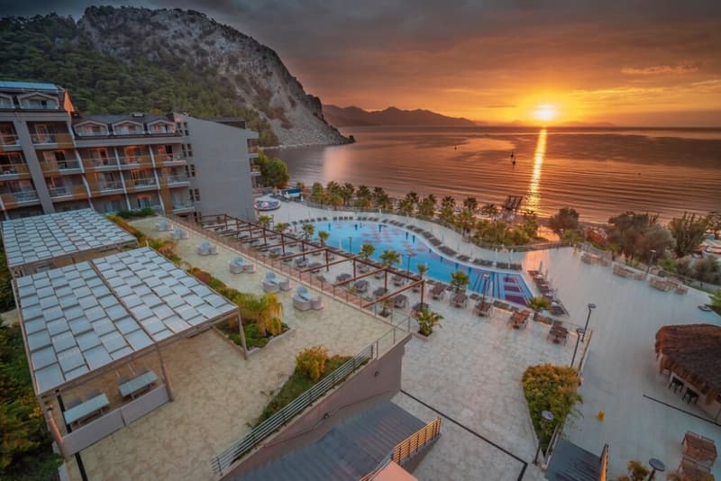 Turunç Premium Hotel