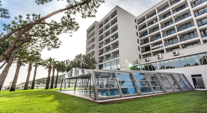 Tusan Beach Resort Hotel Kuşadası