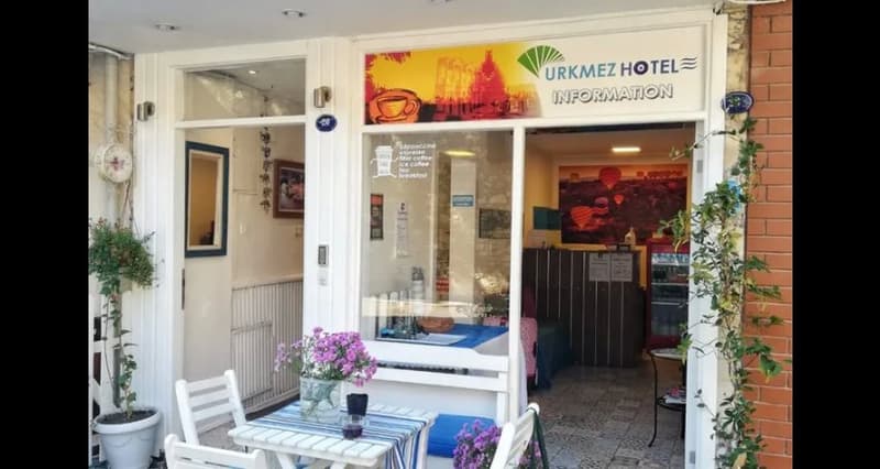 Ürkmez Hotel