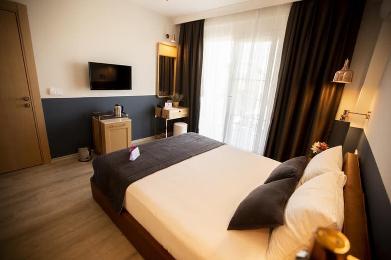 Urla 1867 Hotel