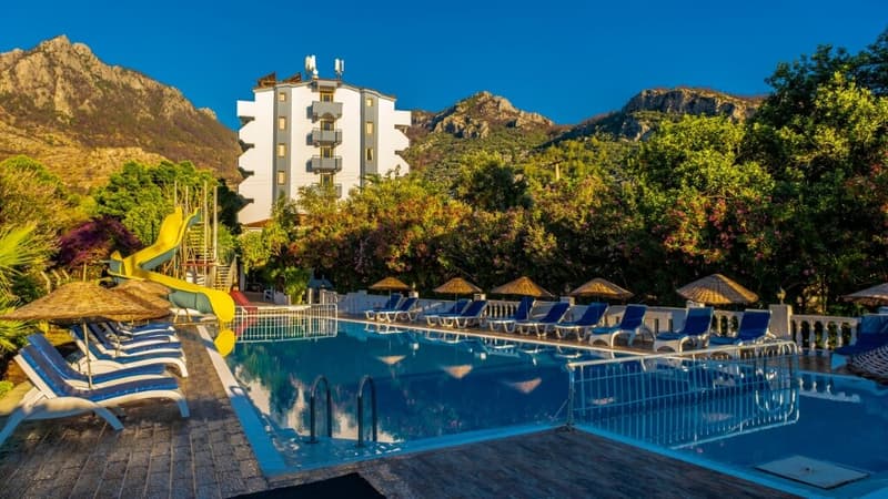 Verano Beach Hotel