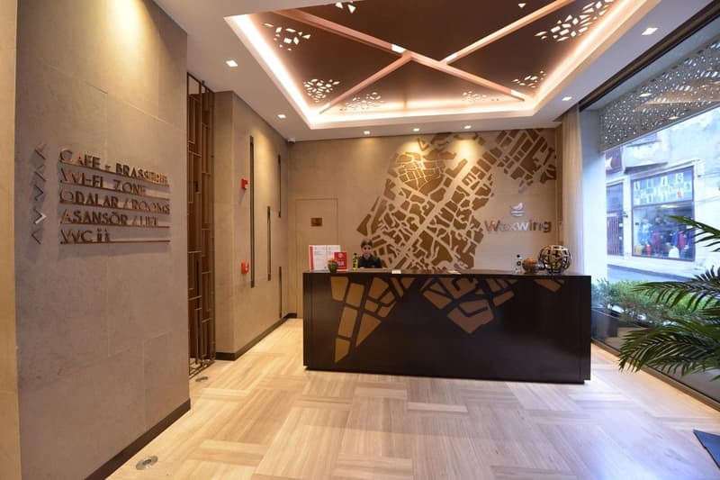 Waxwing Hotel