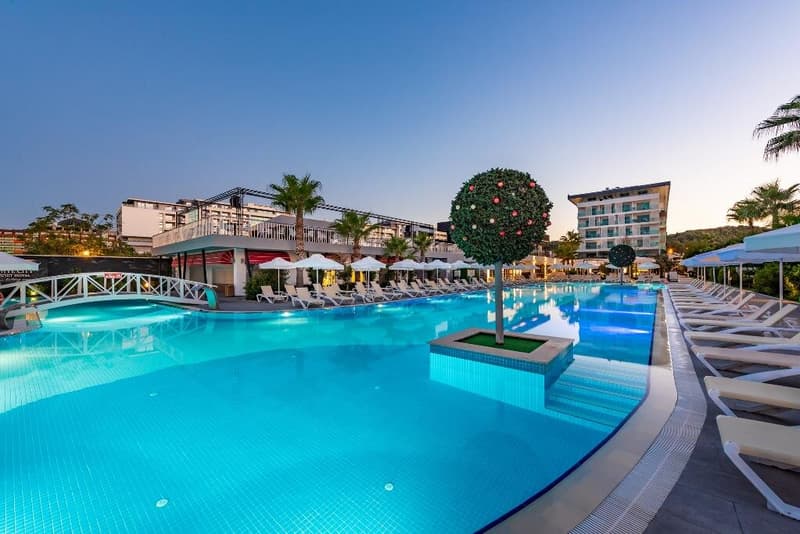 White City Resort Hotel & Spa