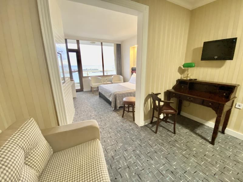 Yat Hotel Tekirdağ