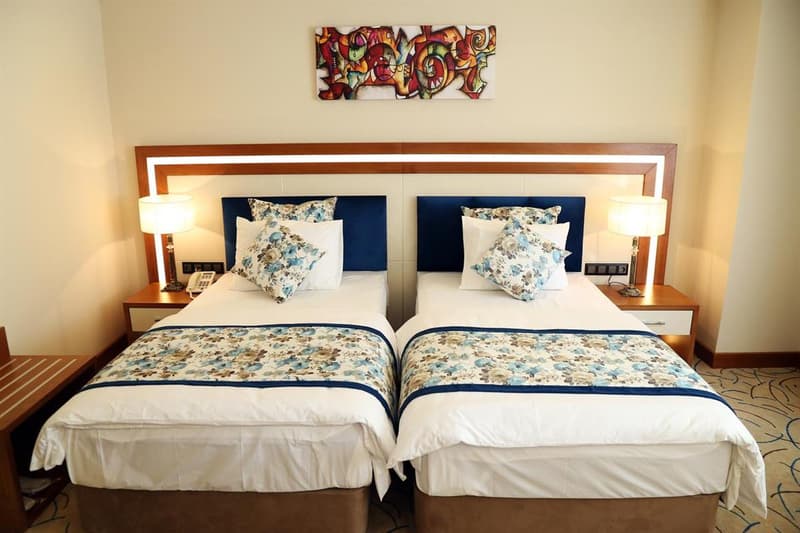 Yol İş Holiday Otel Trabzon