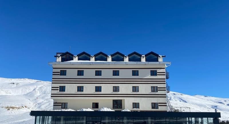 Zümrüt Palas Otel