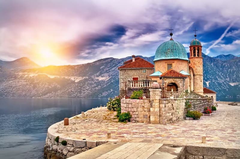 Budva Rüyası Turu İzmir Hareket 3 Gece