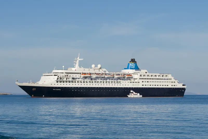 Çeşme Hareketli Selectum Blu ile Yunan Adaları 4 Gece Kapı Vizeli