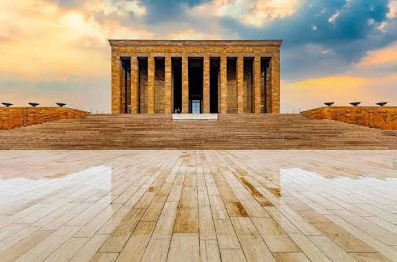 İzmir Çıkışlı Günübirlik Anıtkabir Turu 29 Ekim Özel