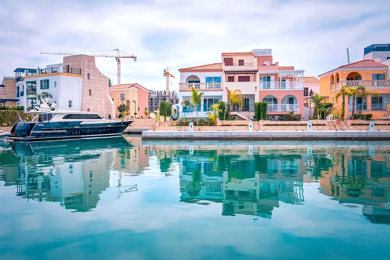 İzmir Çıkışlı Uçaklı Kıbrıs Turu 29 Ekim Özel