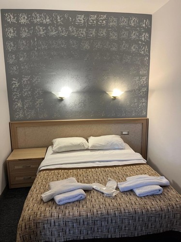 Aile Odası Kara Manzaralı Resim