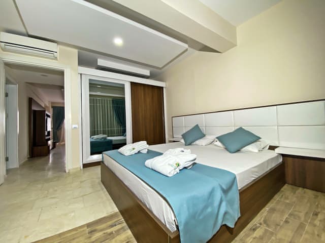 Nokta Ula Suit Resim